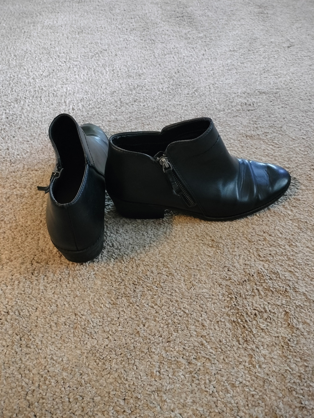 Time and Tru Black Women's Ankle Boots with Side Zip Size US 8.5